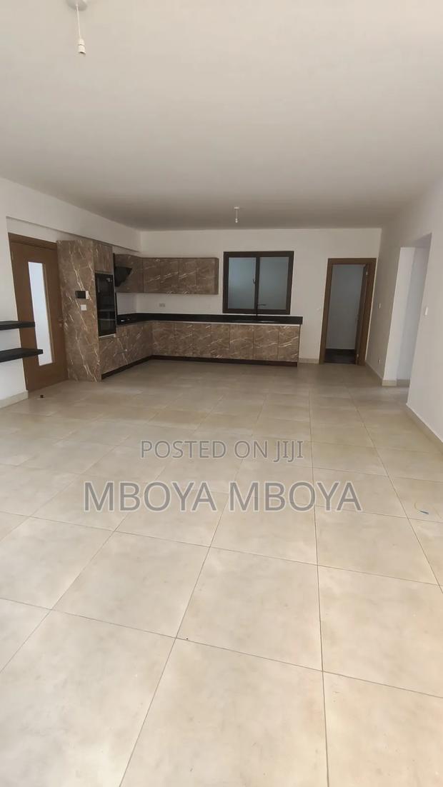 2bdrm Apartment in Westlands, Raphta Road Area for rent
