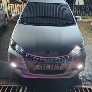Toyota Wish 2014 Silver