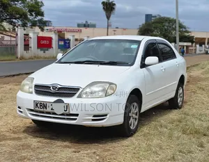Toyota Corolla 2005 White