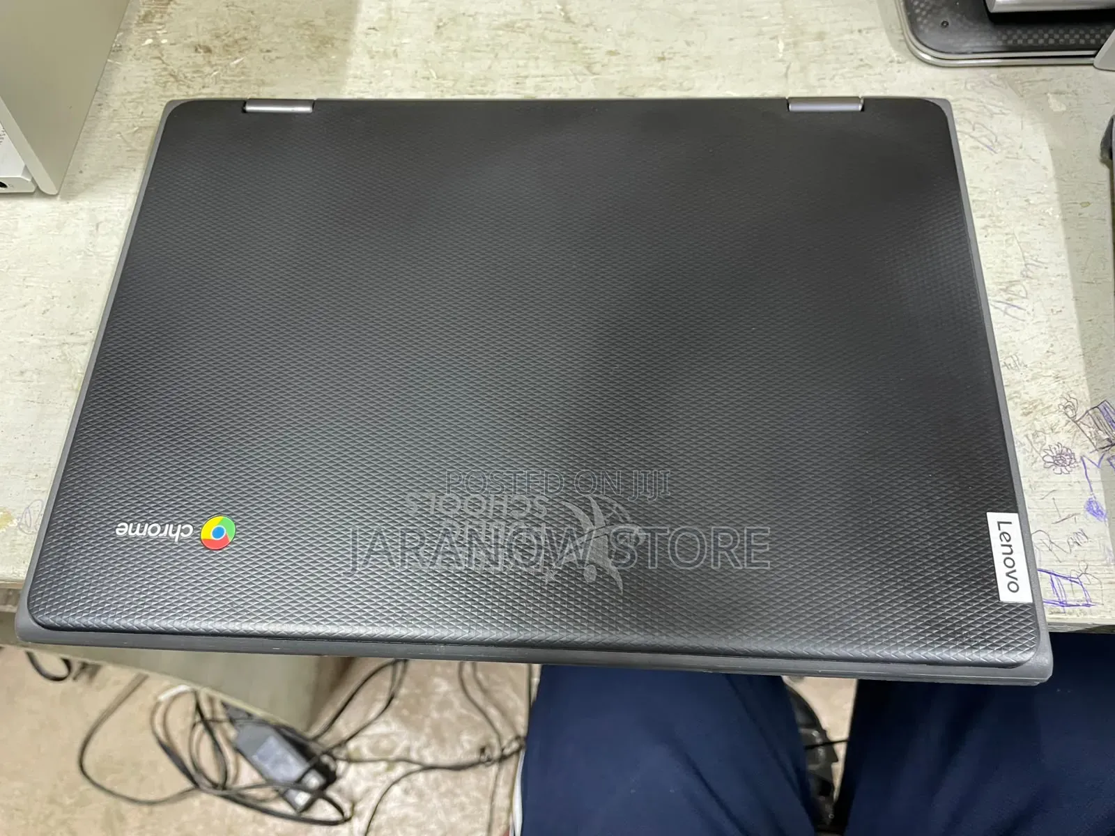 Laptop Lenovo 500e 4GB Intel Celeron eMMC 32GB