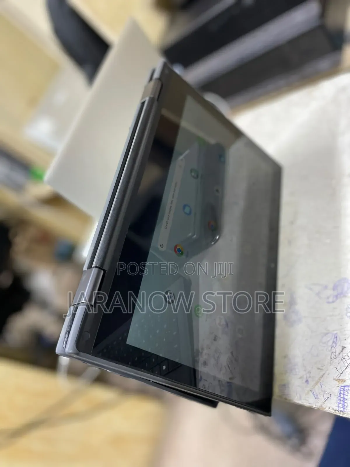 Laptop Lenovo 500e 4GB Intel Celeron eMMC 32GB