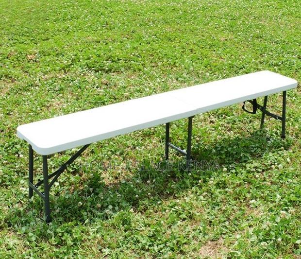 Outdoor Bench: Plastic Panel Outdoor Bench With Carrying Handle - thumbnail 4