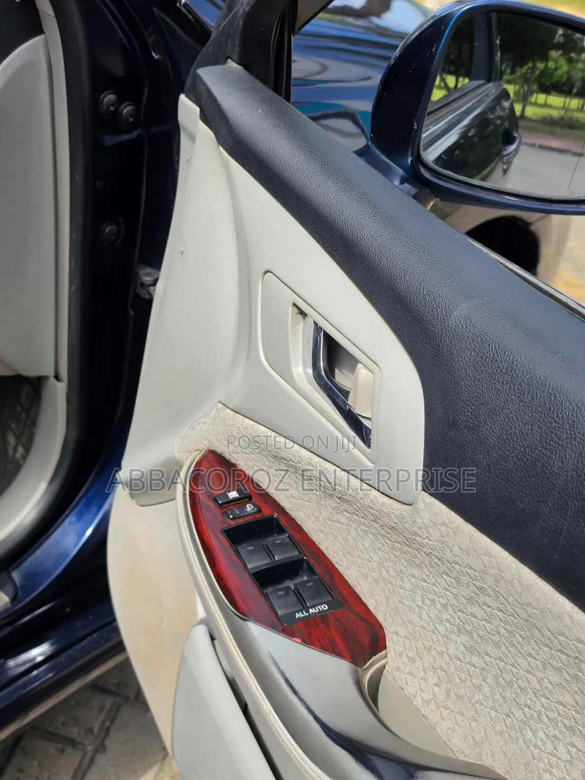 Toyota Crown 2013 Blue