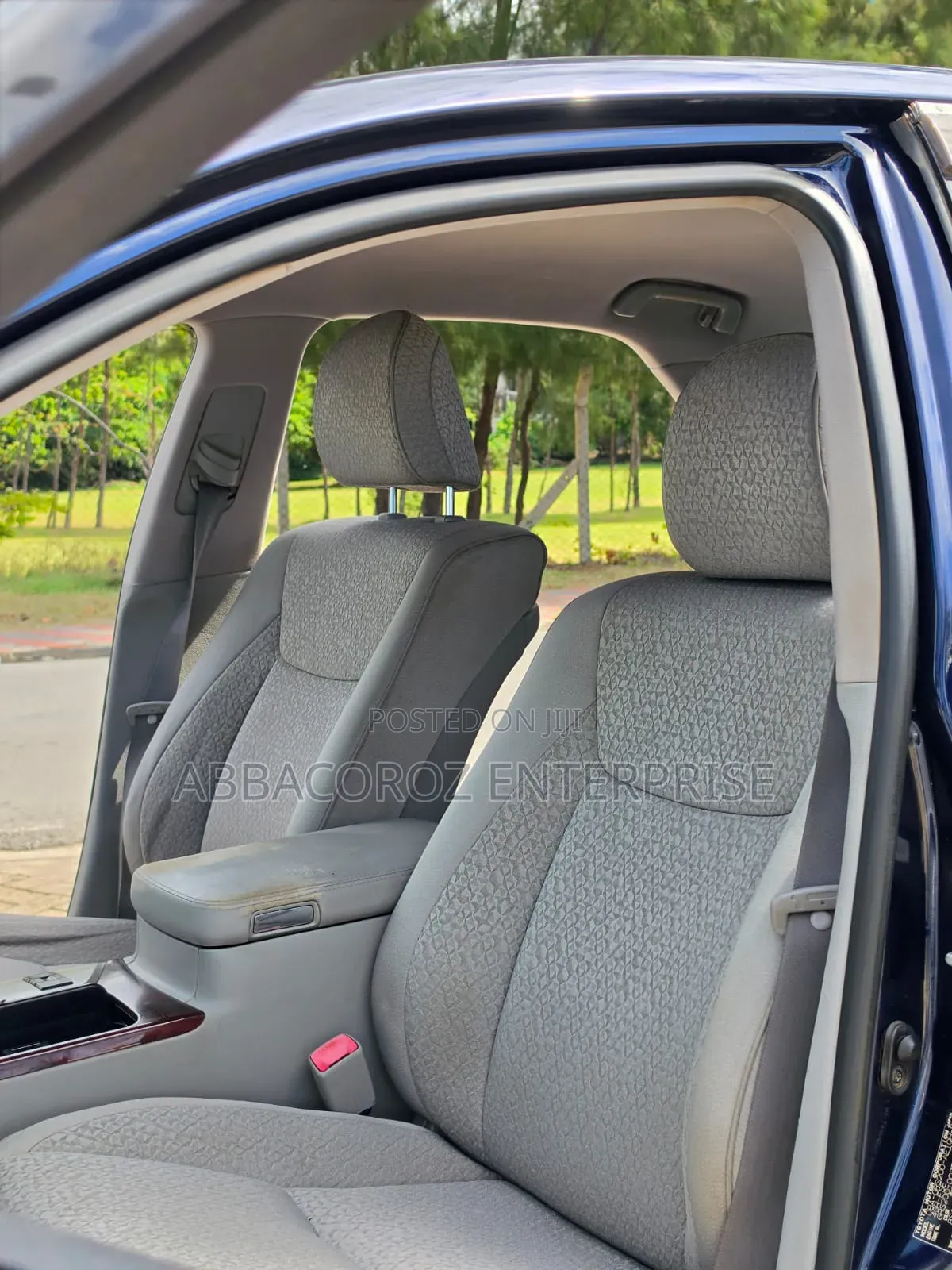 Toyota Crown 2013 Blue