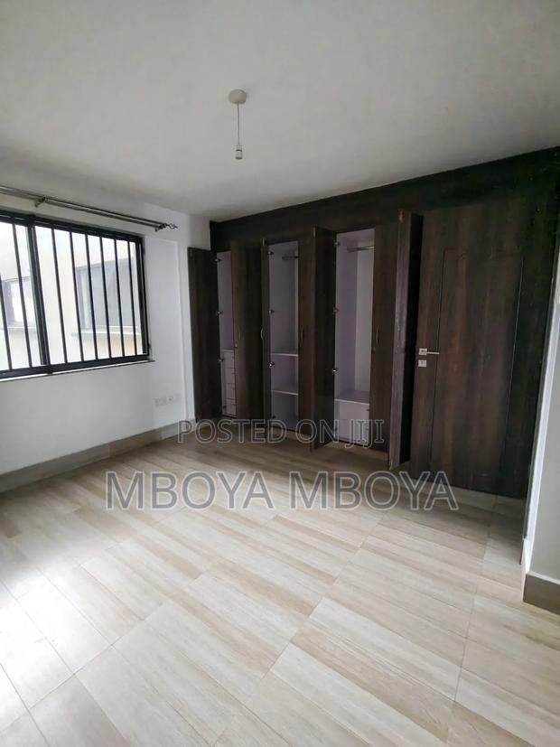 2bdrm Apartment in Parklands for sale - thumbnail 9