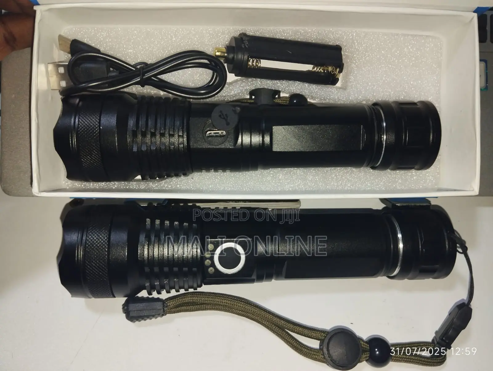 P50 Rechargeable Led Flashlight 2700lm Zoomable Torch Tactical Light