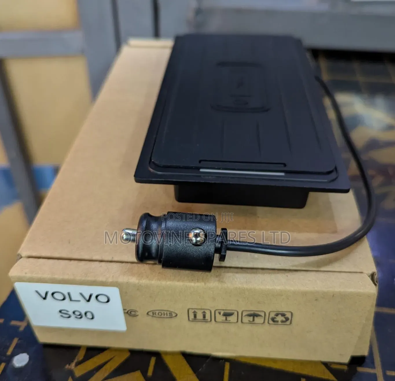 Volvo S90 Wireless Charger