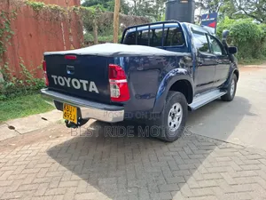 Toyota Hilux 3.0 D-4D Double Cab 4x4 Raider 2006 Blue