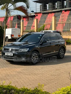 Volkswagen Tiguan 2017 Black