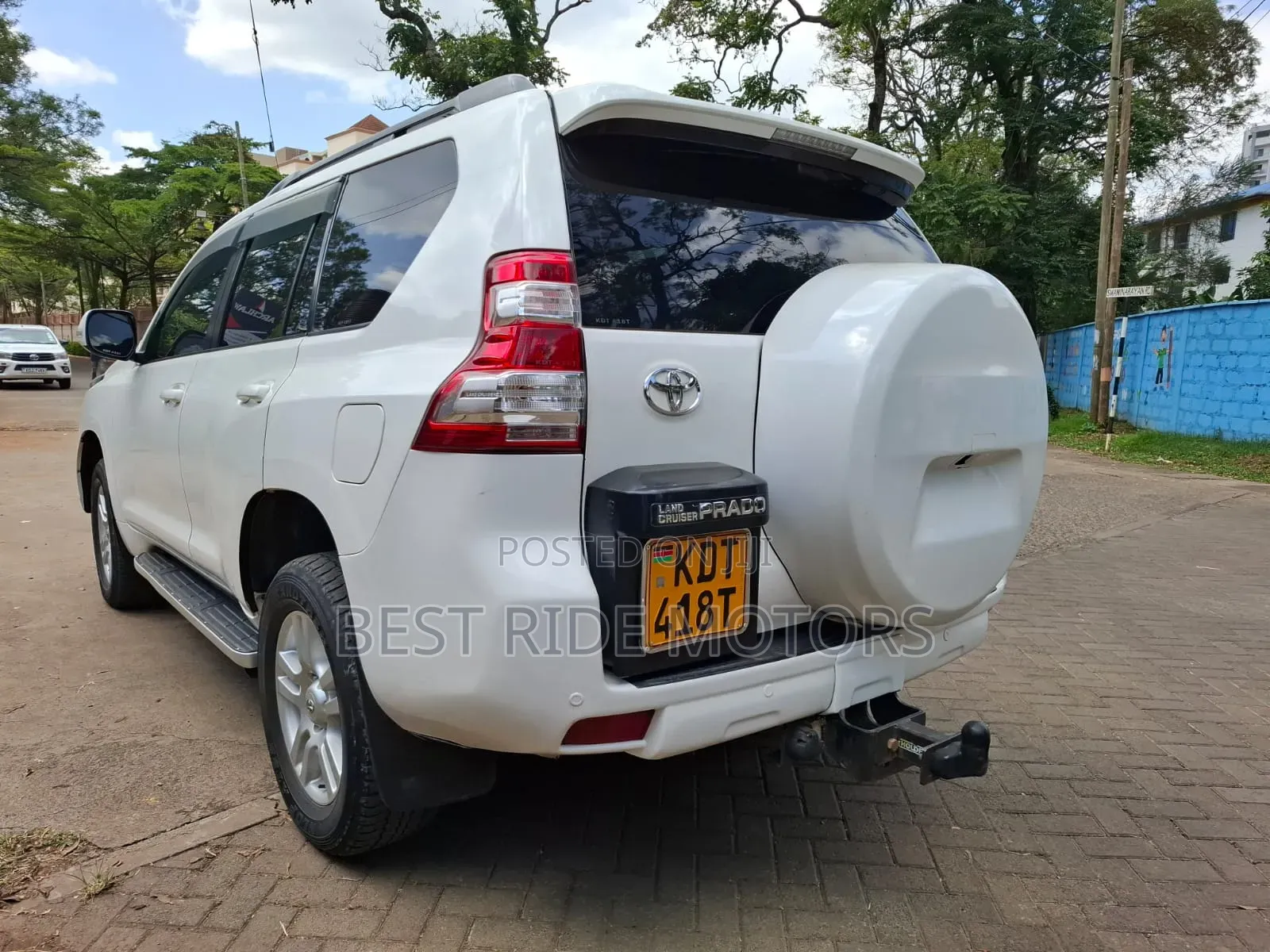 Toyota Land Cruiser Prado 3.0 TD 2011 White