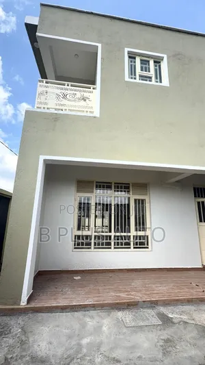4bdrm Maisonette in Radiance, Menengai for sale