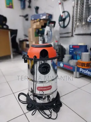 Astromilano 20ltrs Vacuum Cleaner Wet and Dry