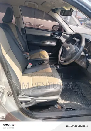 Toyota Axio 2014 Silver