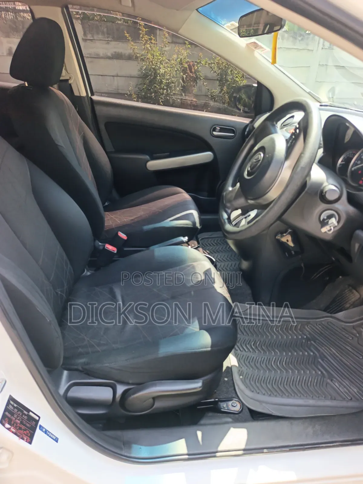 Mazda Demio 2013 Pearl
