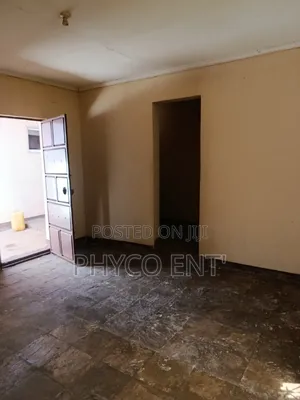 1bdrm Bedsitter in Karanja, Kubo South for rent