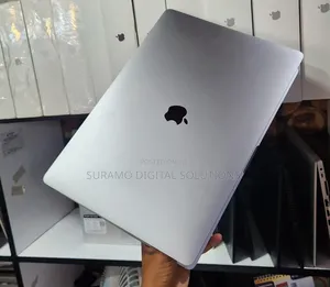 Laptop Apple MacBook 2019 32GB Intel Core i9 SSD 1T