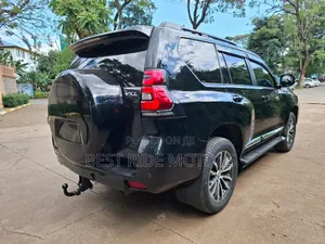 Toyota Land Cruiser Prado 2.8 D-4D 2016 Black
