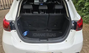 Mazda Demio 2018 White