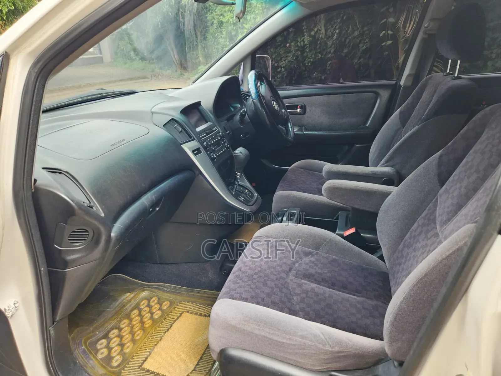 Toyota Harrier 2001 Pearl