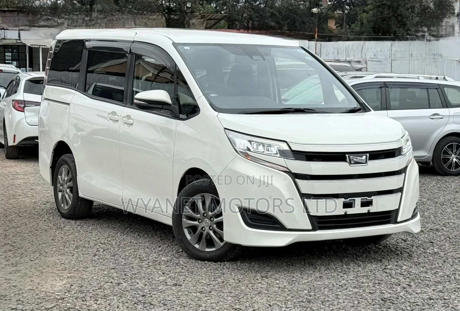 Toyota Noah 2019 White