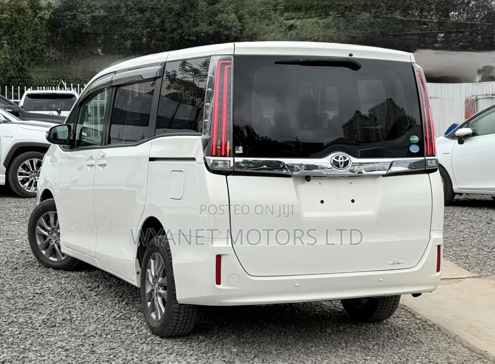 Toyota Noah 2019 White