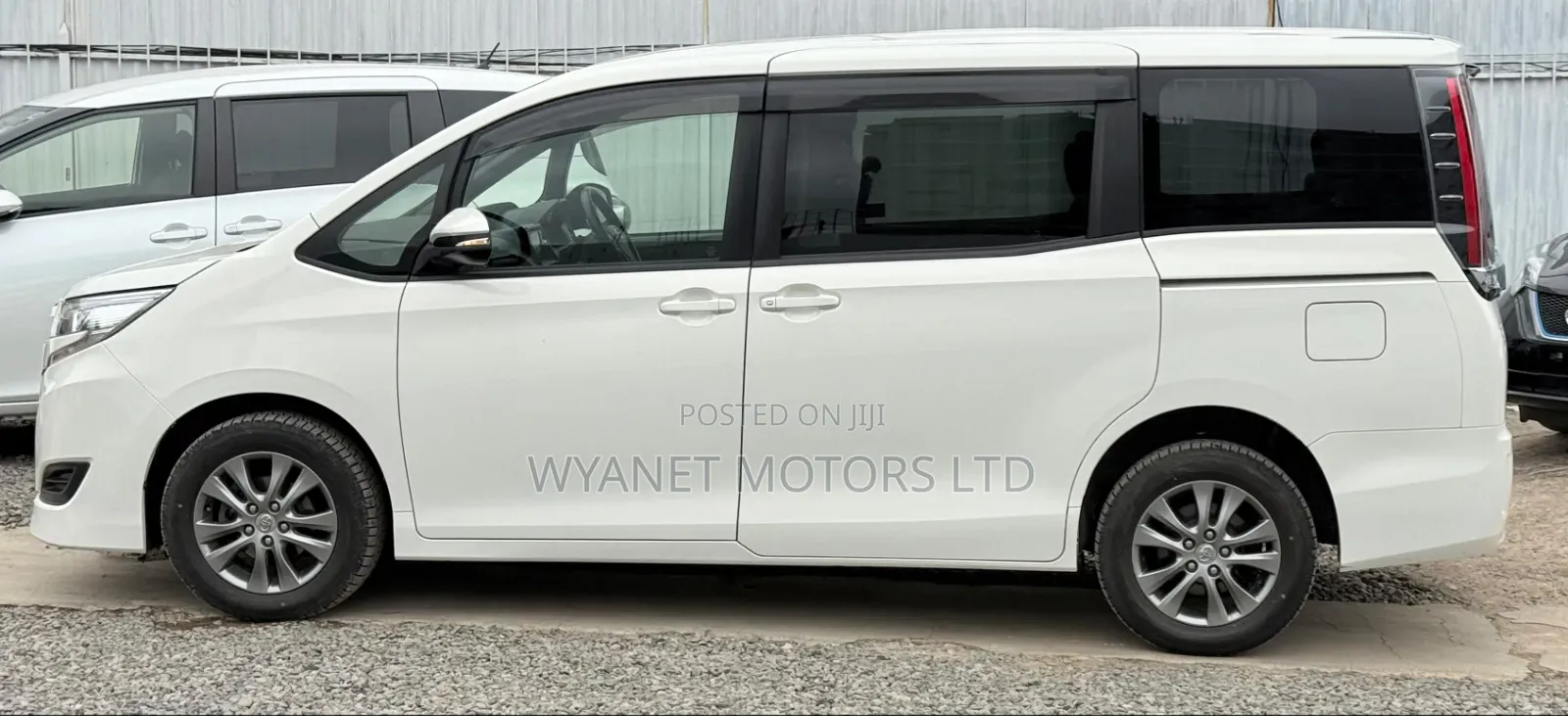 Toyota Noah 2019 White