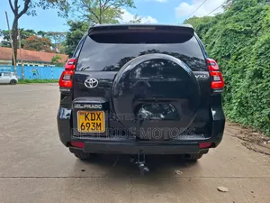 Toyota Land Cruiser Prado 2.8 D-4D 2016 Black