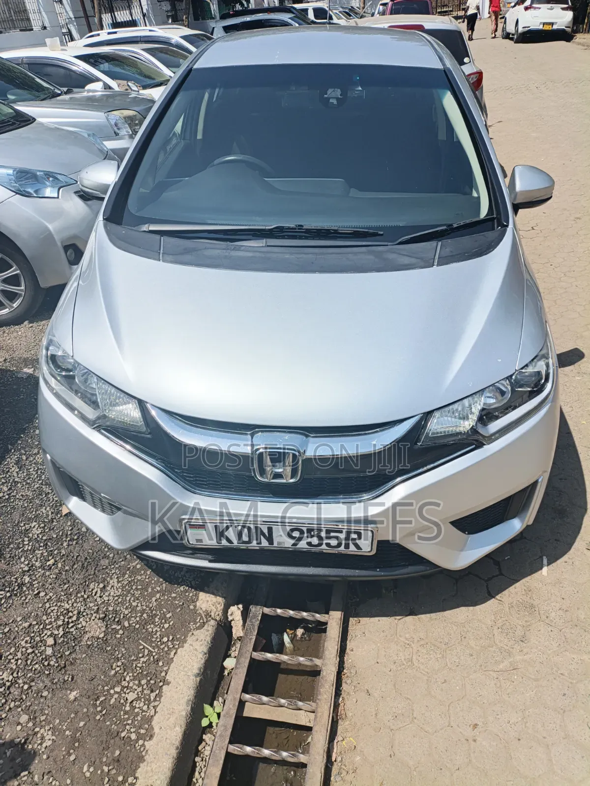 Honda Fit 2017 Silver