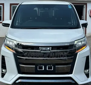 Toyota Noah 2019 Pearl