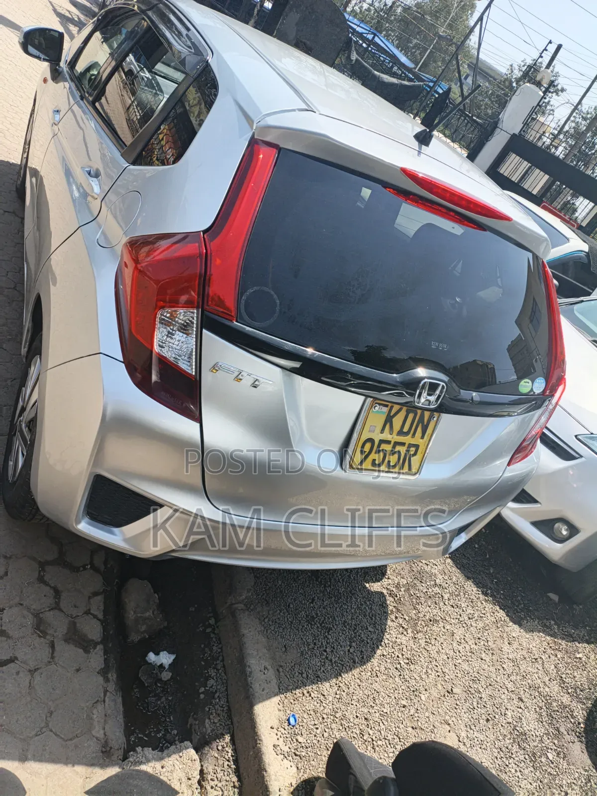 Honda Fit 2017 Silver