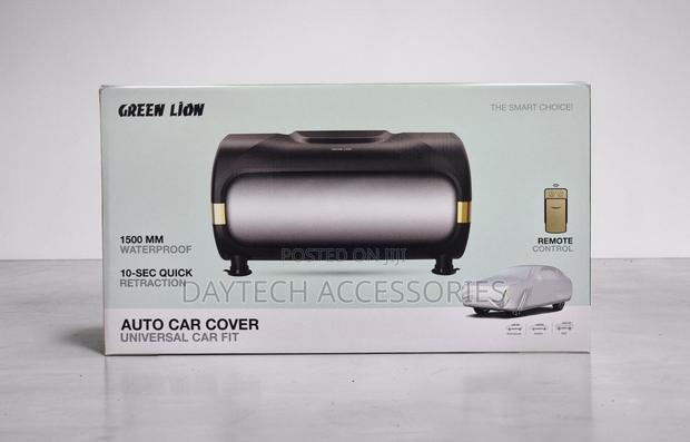 Green Lion Retractable Auto Car Cover Universal Fit.