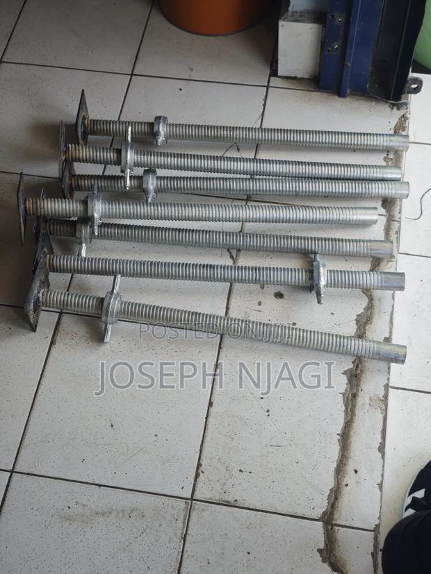 Adjustable Base Jacks - main view
