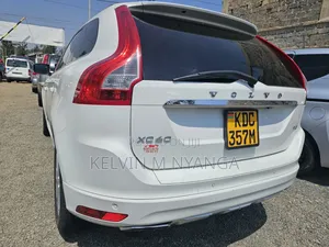 Volvo XC60 2013 White
