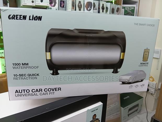 Green Lion Universal Auto Car Cover With Remote Control.