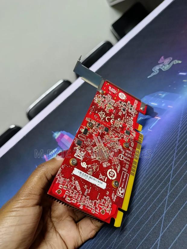 Amd Radeon R7 200 - thumbnail 2