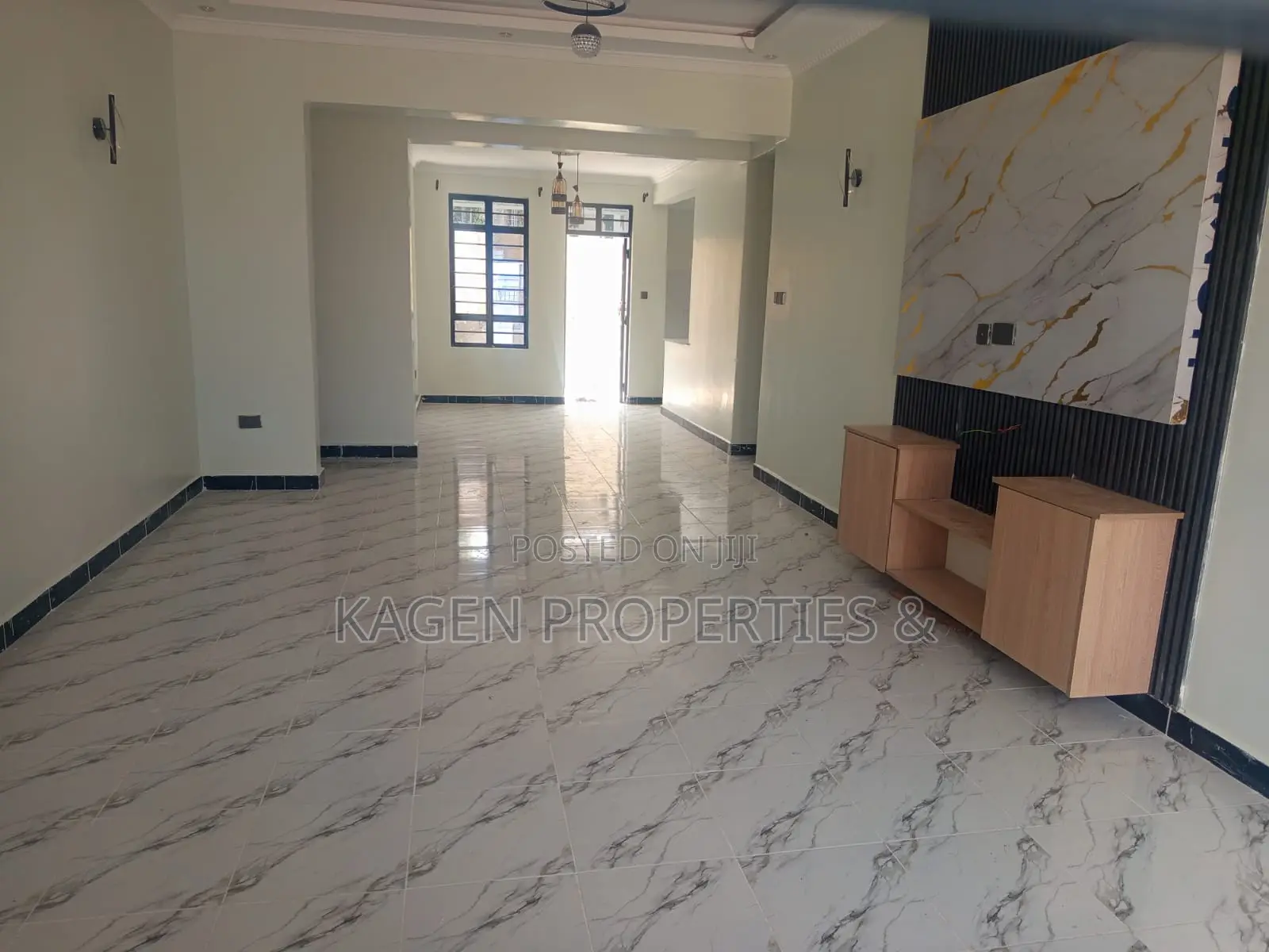 3bdrm Bungalow in Matasia for sale