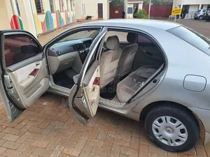 Toyota Corolla 2001 Silver