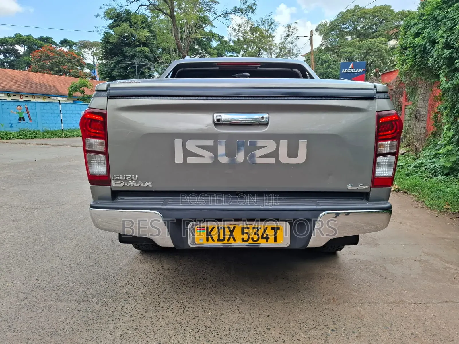 Isuzu D-MAX 2021 Silver
