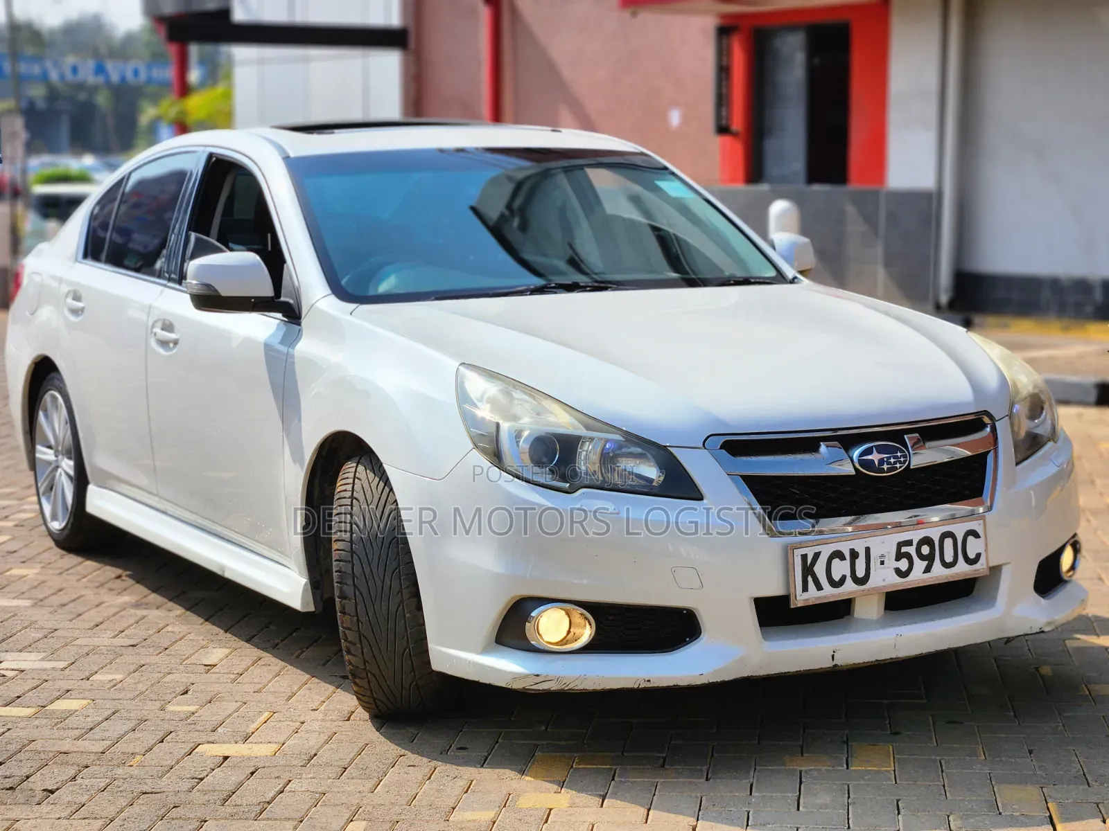 Subaru Legacy 2012 White