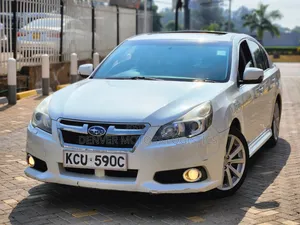 Subaru Legacy 2012 White