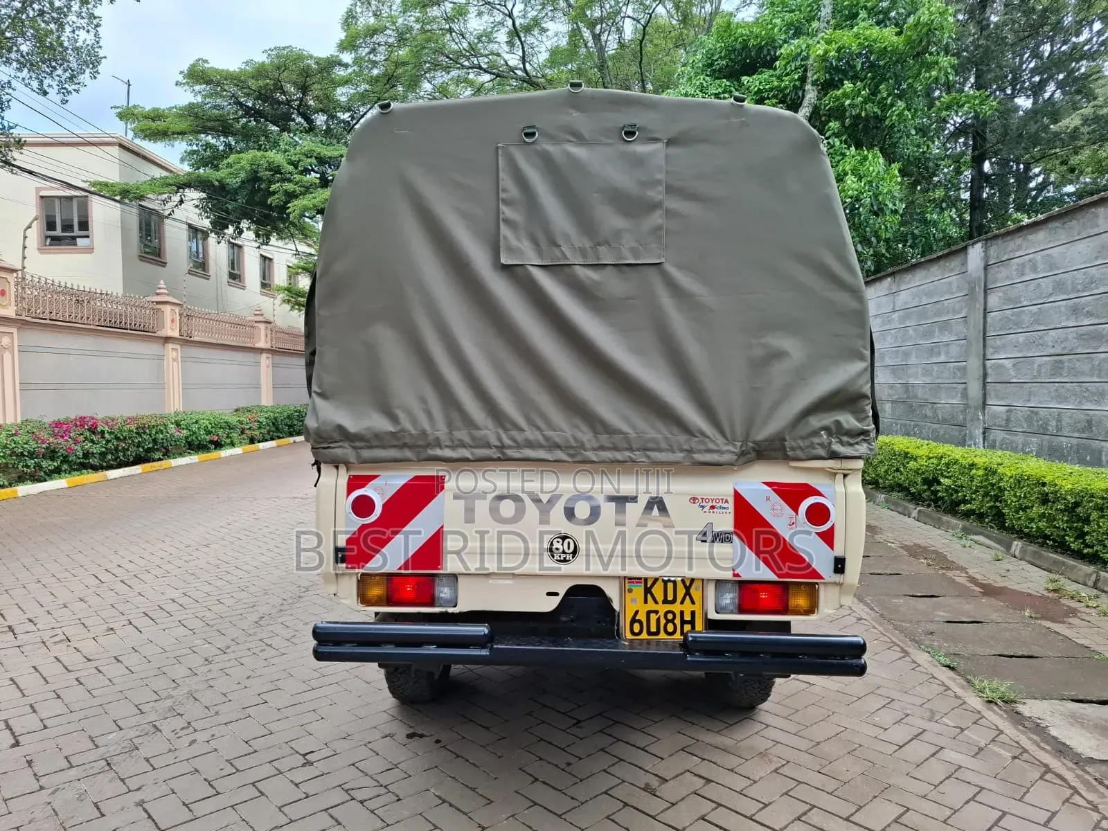 Toyota Land Cruiser 2003 Beige