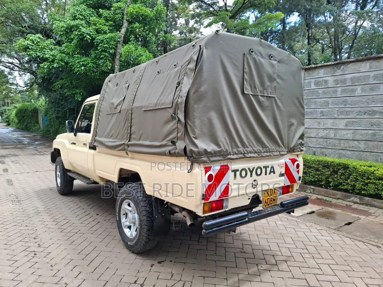 Toyota Land Cruiser 2003 Beige