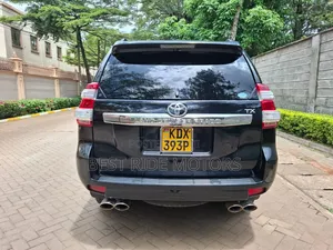 Toyota Land Cruiser Prado 2.7 i 2013 Black