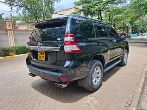 Toyota Land Cruiser Prado 2.7 i 2013 Black