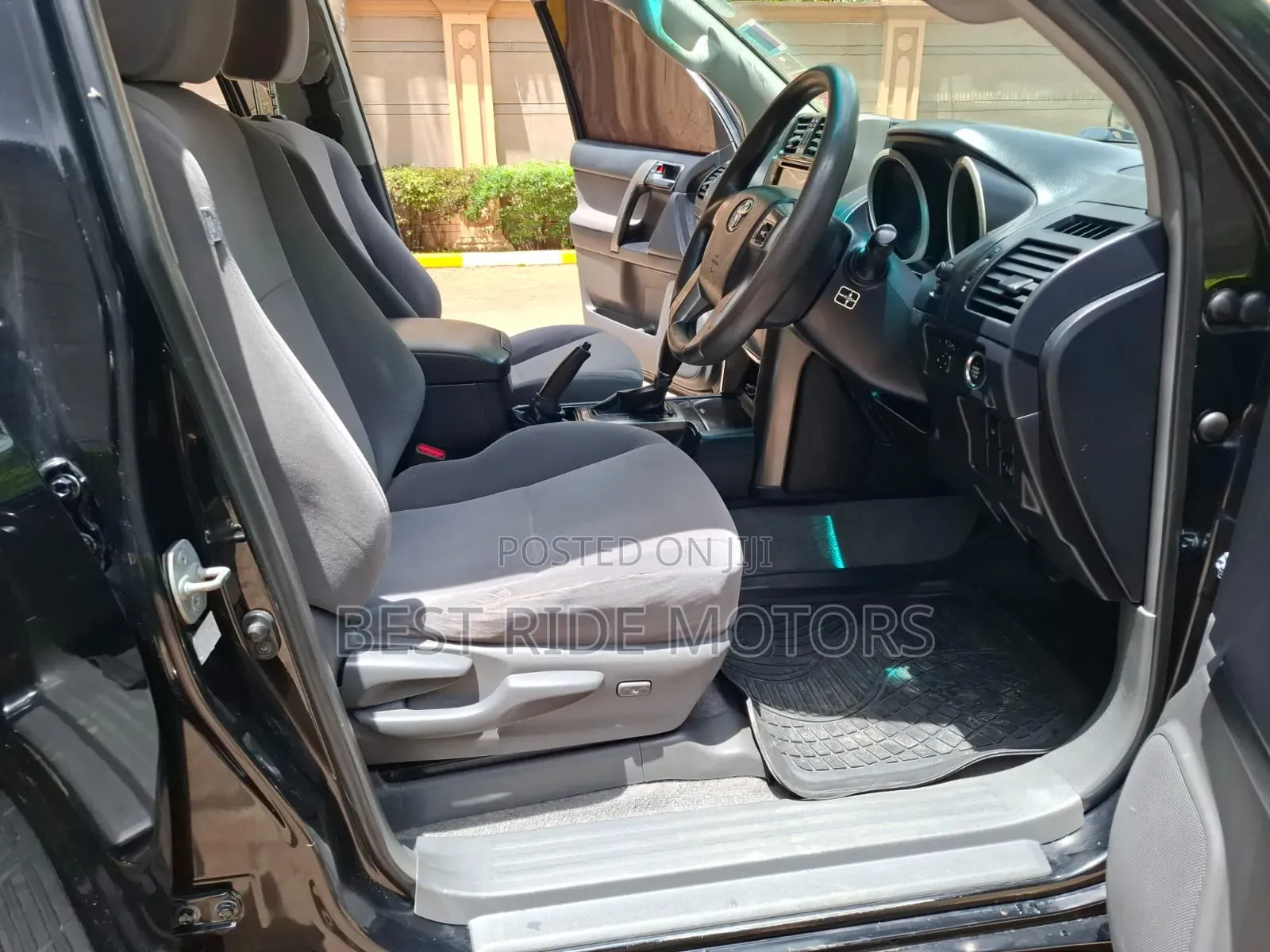 Toyota Land Cruiser Prado 2.7 i 2013 Black