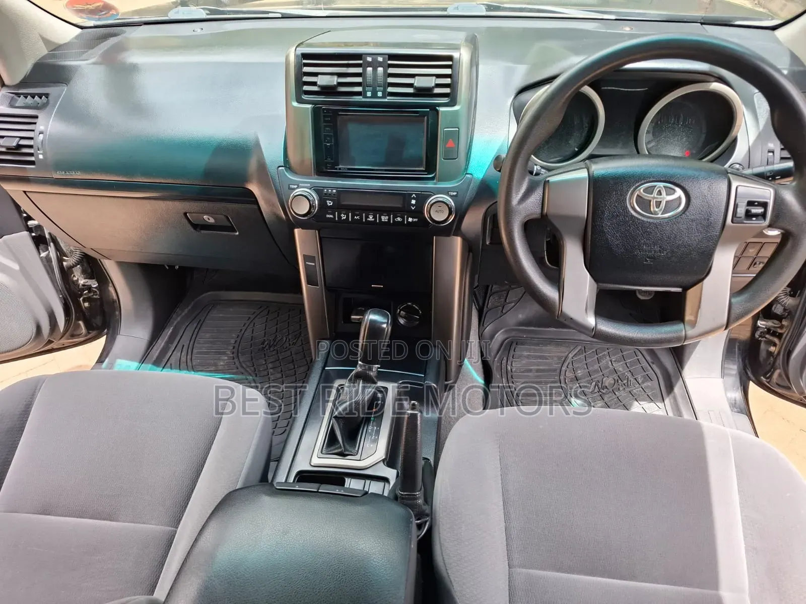 Toyota Land Cruiser Prado 2.7 i 2013 Black