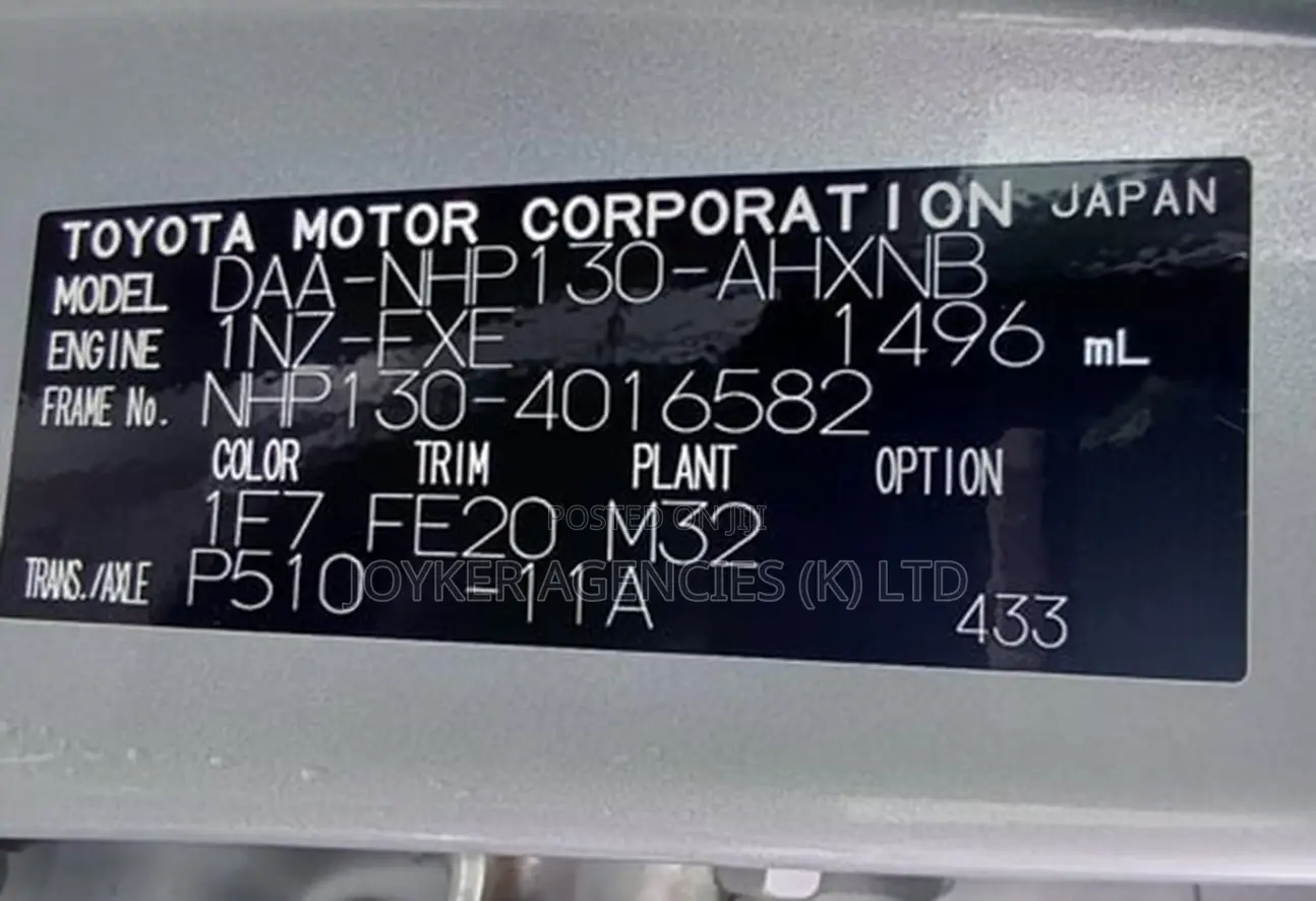 Toyota Vitz 1.5 FWD Hybrid 5dr 2019 Silver