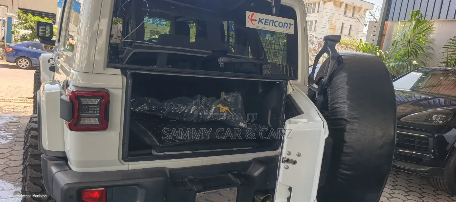 Jeep Wrangler 2019 White