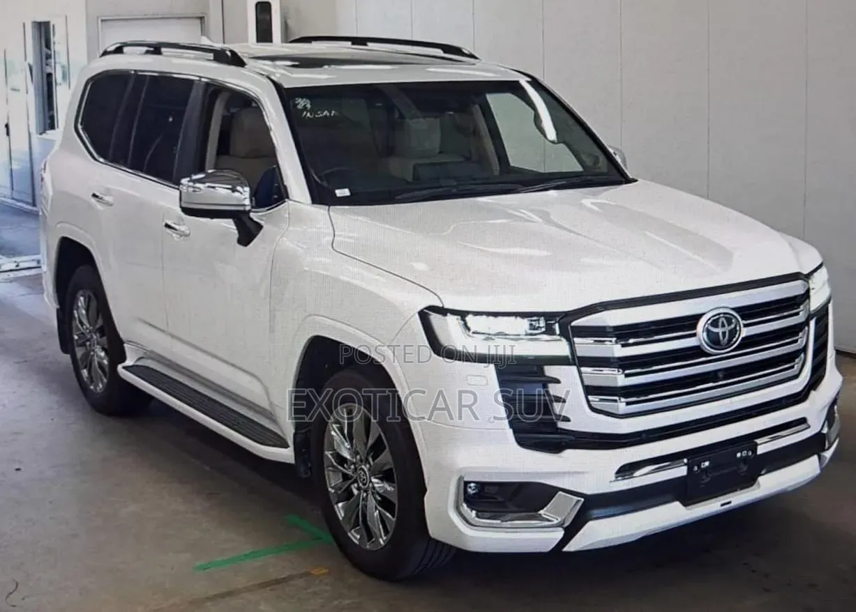Toyota Land Cruiser 3.5 Petrol 4WD 2022 White