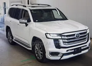 Toyota Land Cruiser 3.5 Petrol 4WD 2022 White